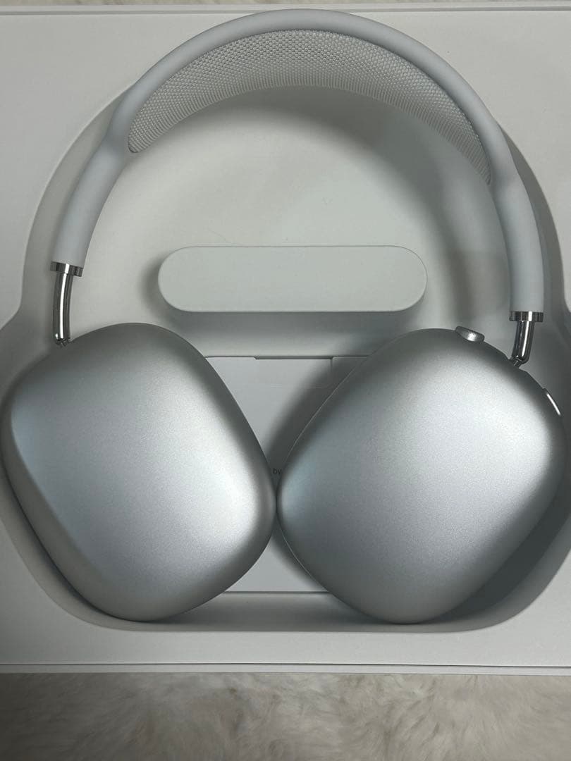 AirPodsMaxシルバー