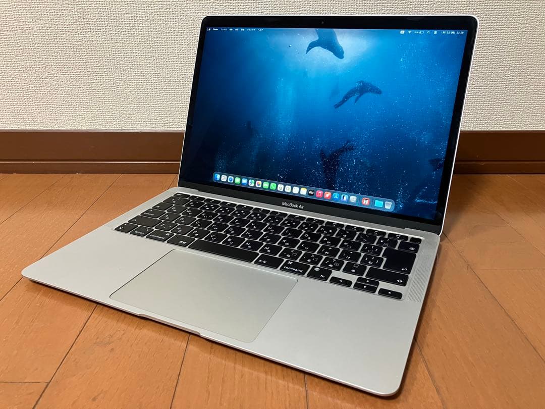 MacBook Air M1 256GB メモリ8GB BT 85％【初心者向】