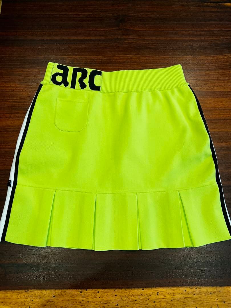 ARCHIVIO セーターとスカートセット＊ソックス付き