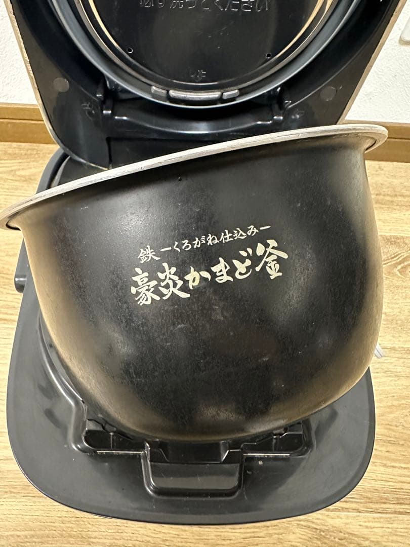 圧力IHジャー炊飯器 象印 極め炊き NW-JU10 2019年製