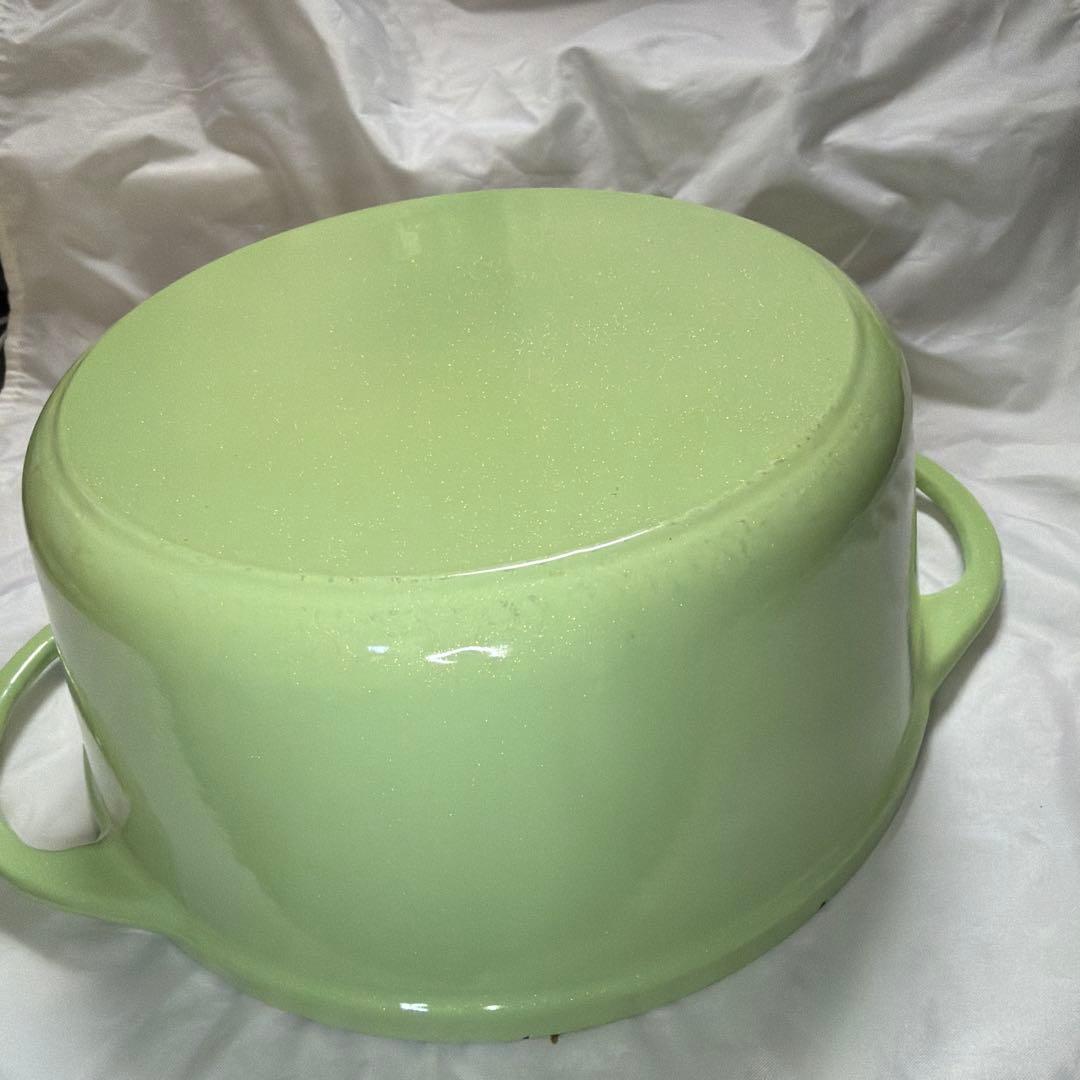 VERMICULAR 両手鍋 ライトグリーン 約22cm