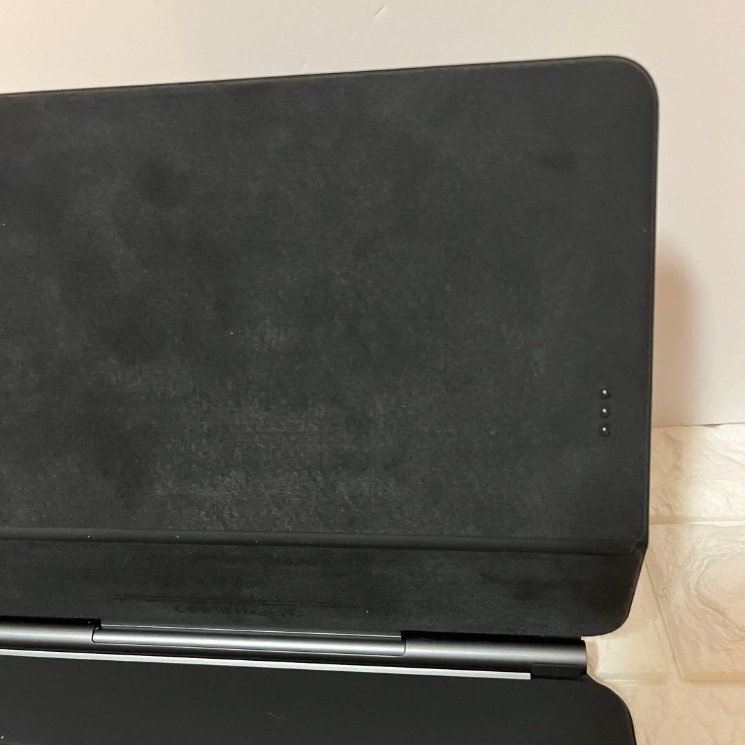 【美品】iPad Pro11インチ マジックキーボード A2261