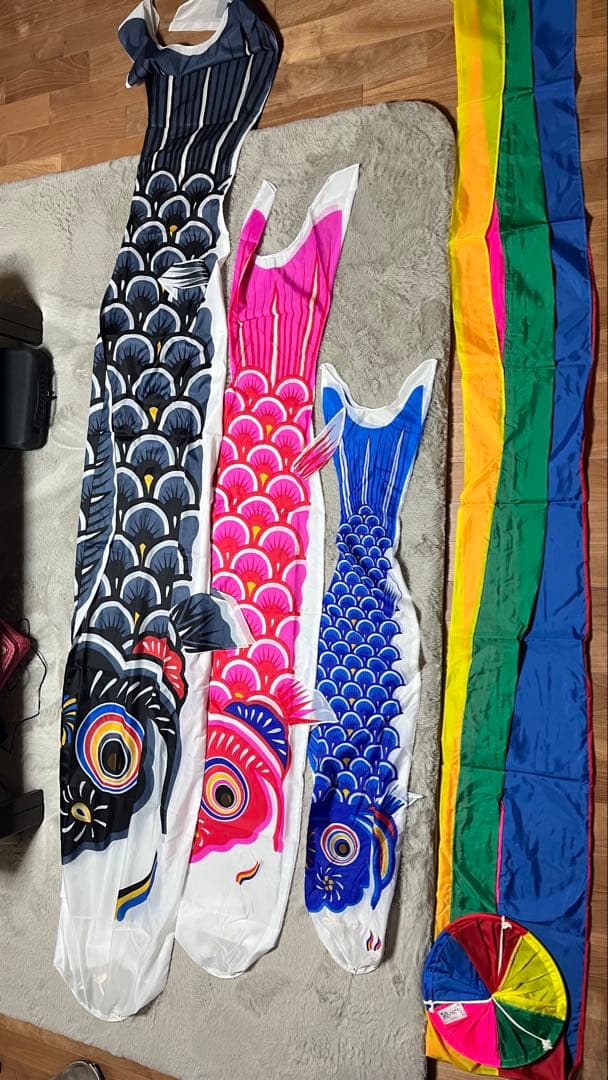 鯉のぼりセット 伝統デザイン 取り付け用具付き