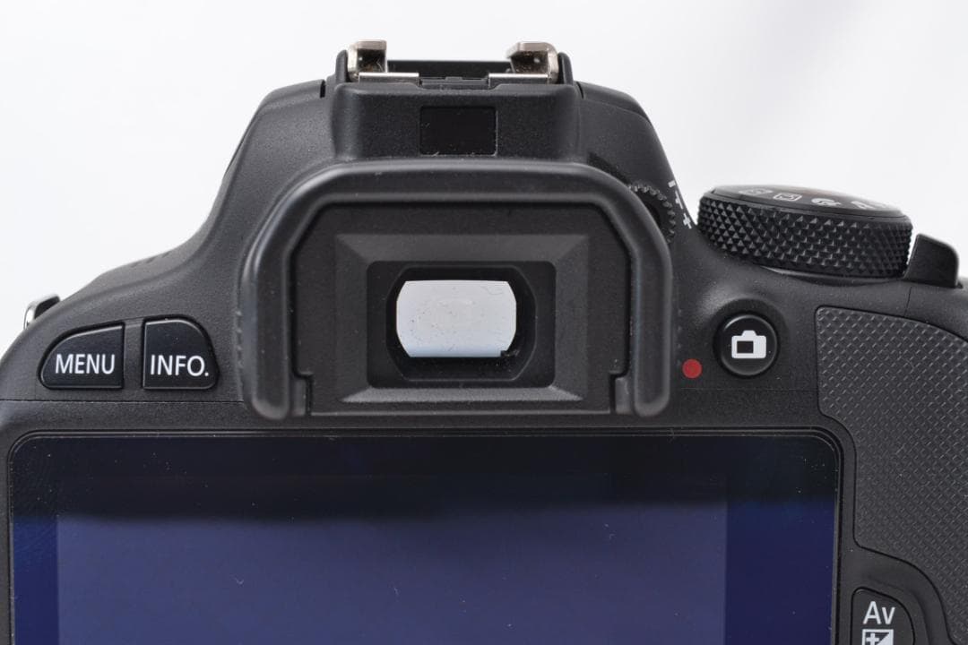 ■美品 S数2,425回■　キャノン Canon Kiss X7 ダブルズーム