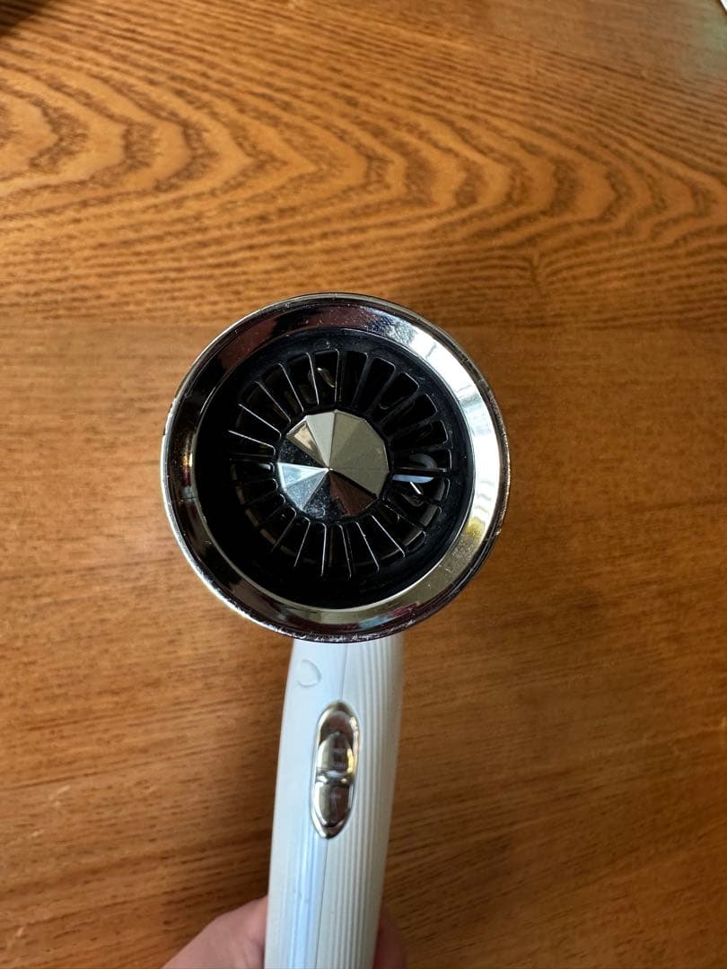 ジャンク品　リファ　ビューテックドライヤー ホワイト　2024年製