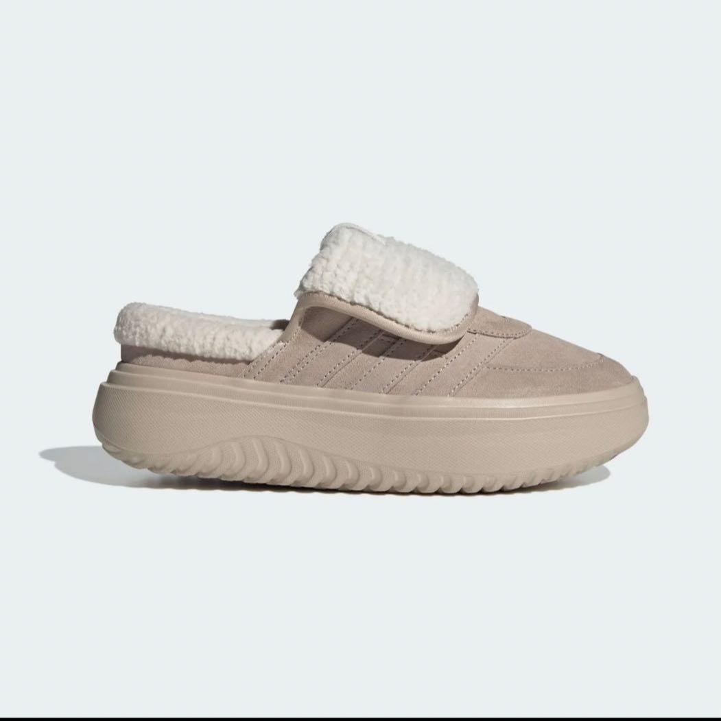 【韓国限定】新品未使用 23.5 adidas グランドコートミュール ベージュ