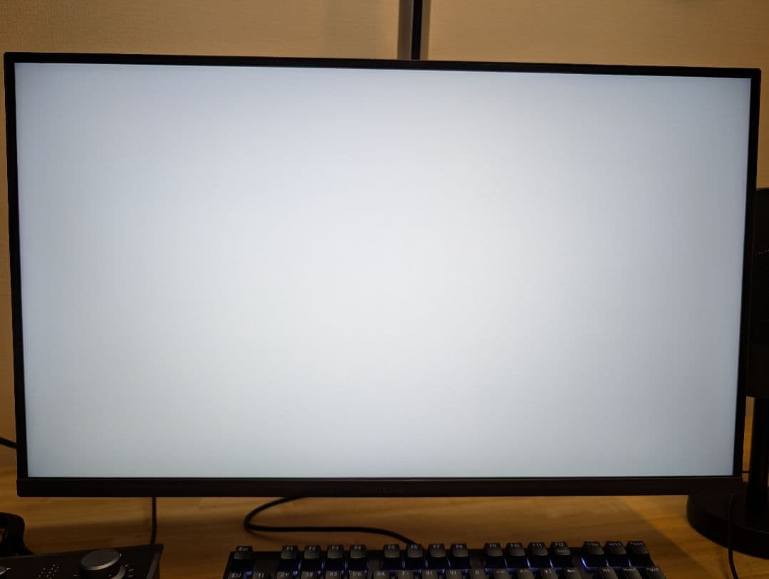 27G850A 27インチ 4K 240Hz ゲーミングモニター LG