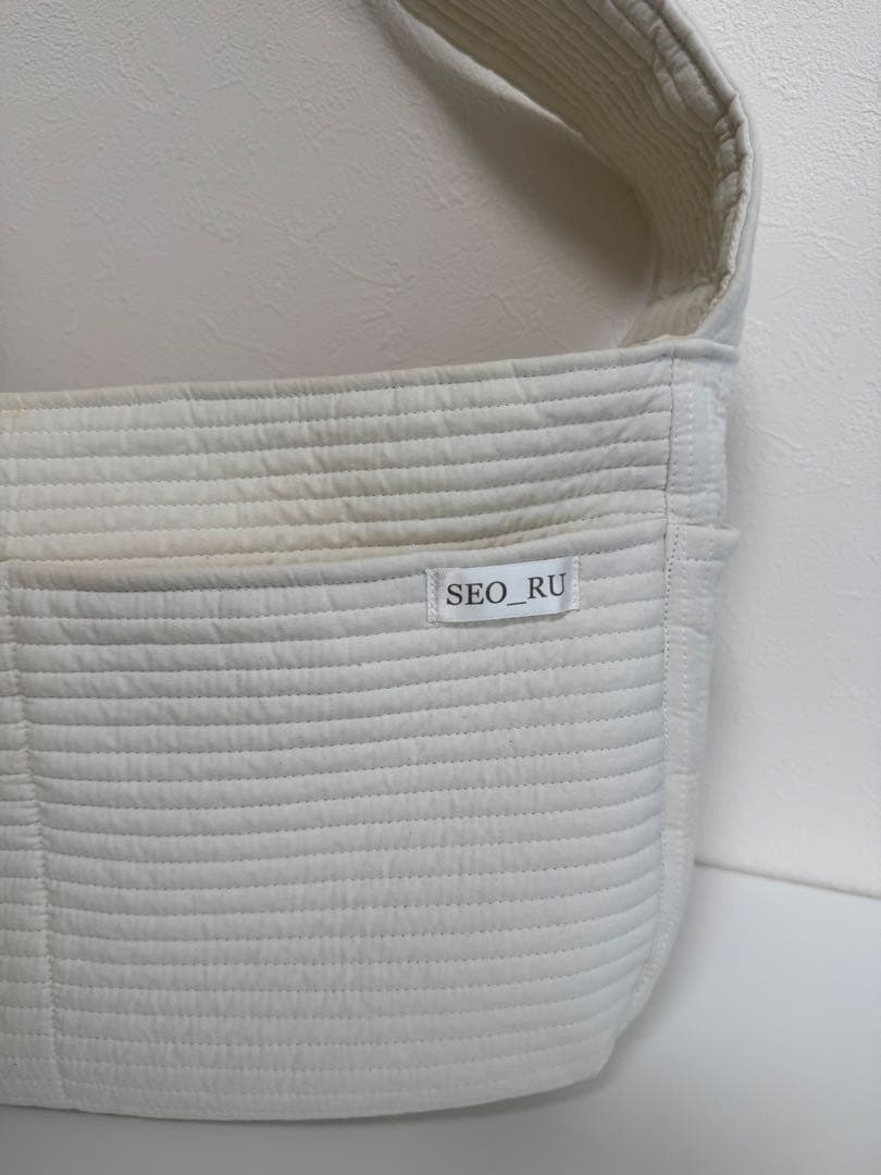 【美品】seoru スリングバッグ 韓国 キャリーバッグ　ペット　犬 猫