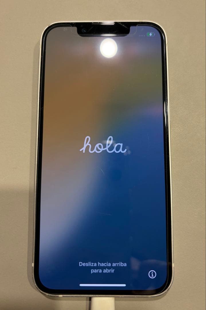 iPhone13mini 背面割れ 充電容量75%