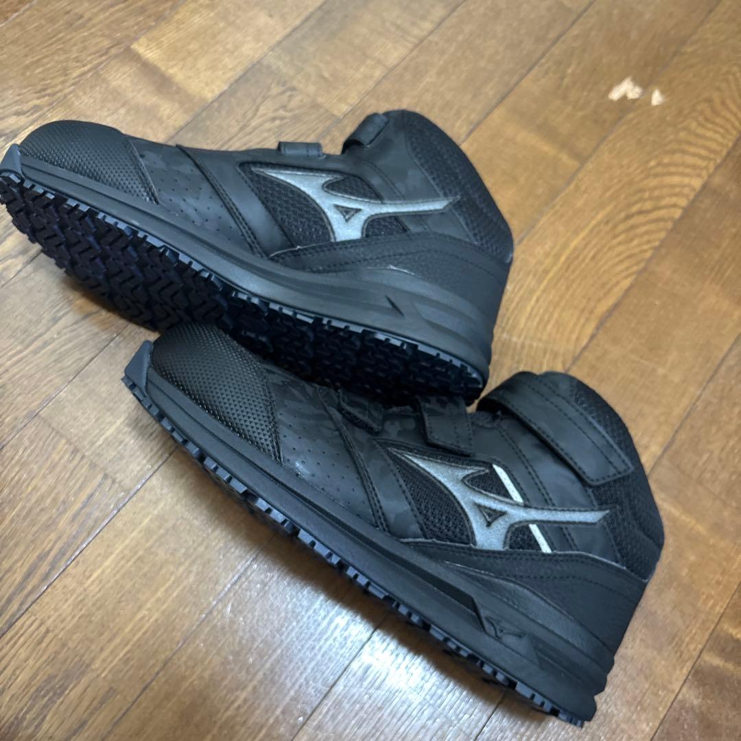 【新品】ミズノ　MIZUNO 安全靴 スニーカー