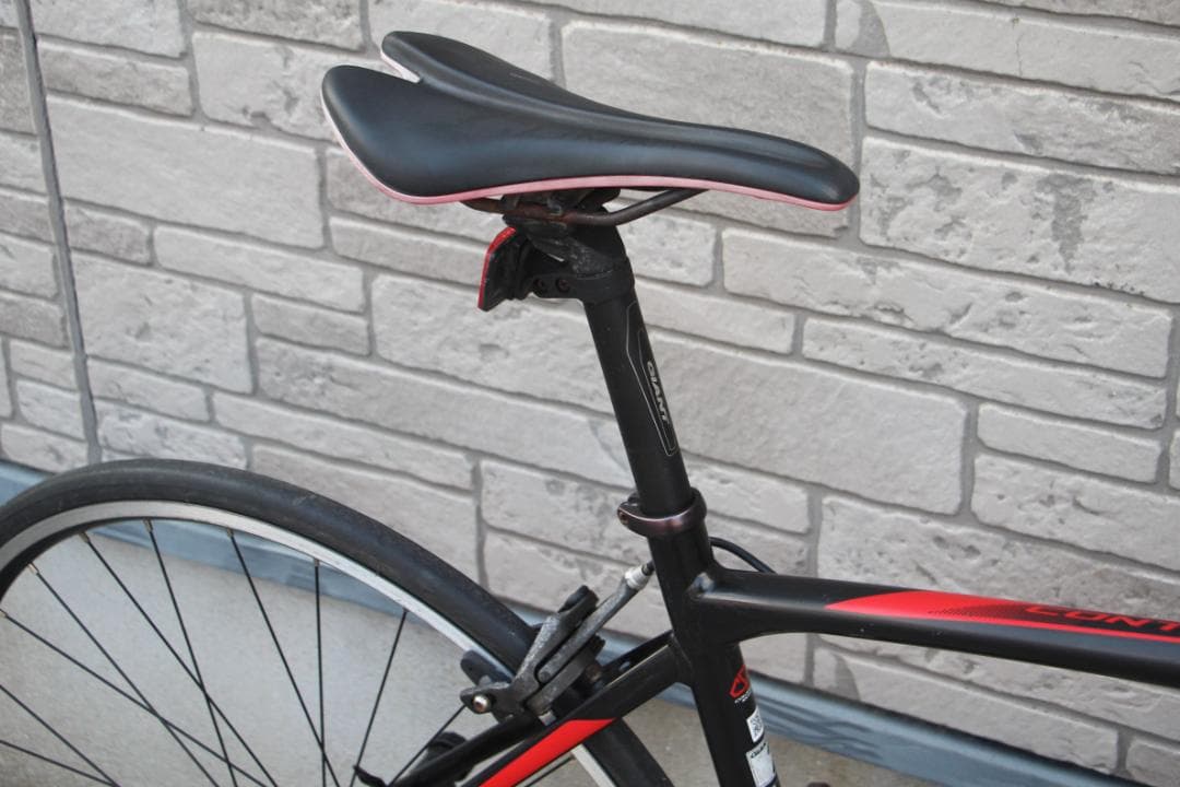 引き取り限定♪人気のGIANT♪CONTEND♪ロードバイク入門用にどうですか♪