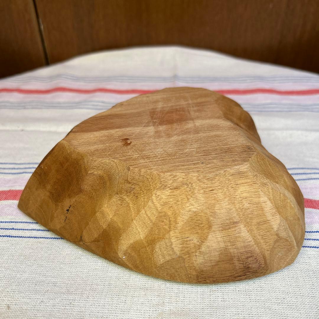 さくぱる様おまとめ2点専用出品（ハンドメイド木製手彫ハートのプレート他1点）