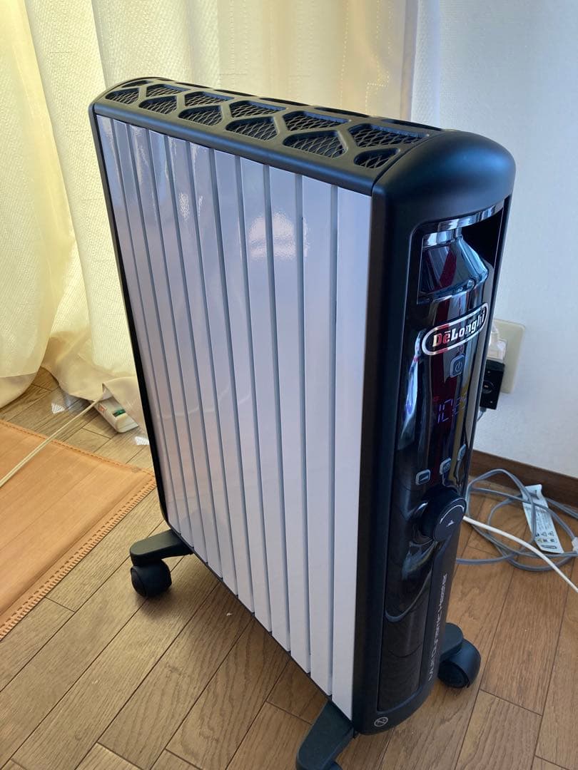 [価格交渉OK]デロンギマルチダイナミックヒーターMDHU15-BK 1500w