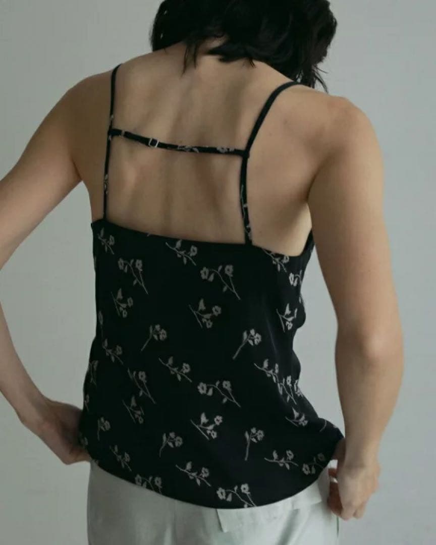 2025SS 新品タグ付 anuke Flower Jacquard Tops