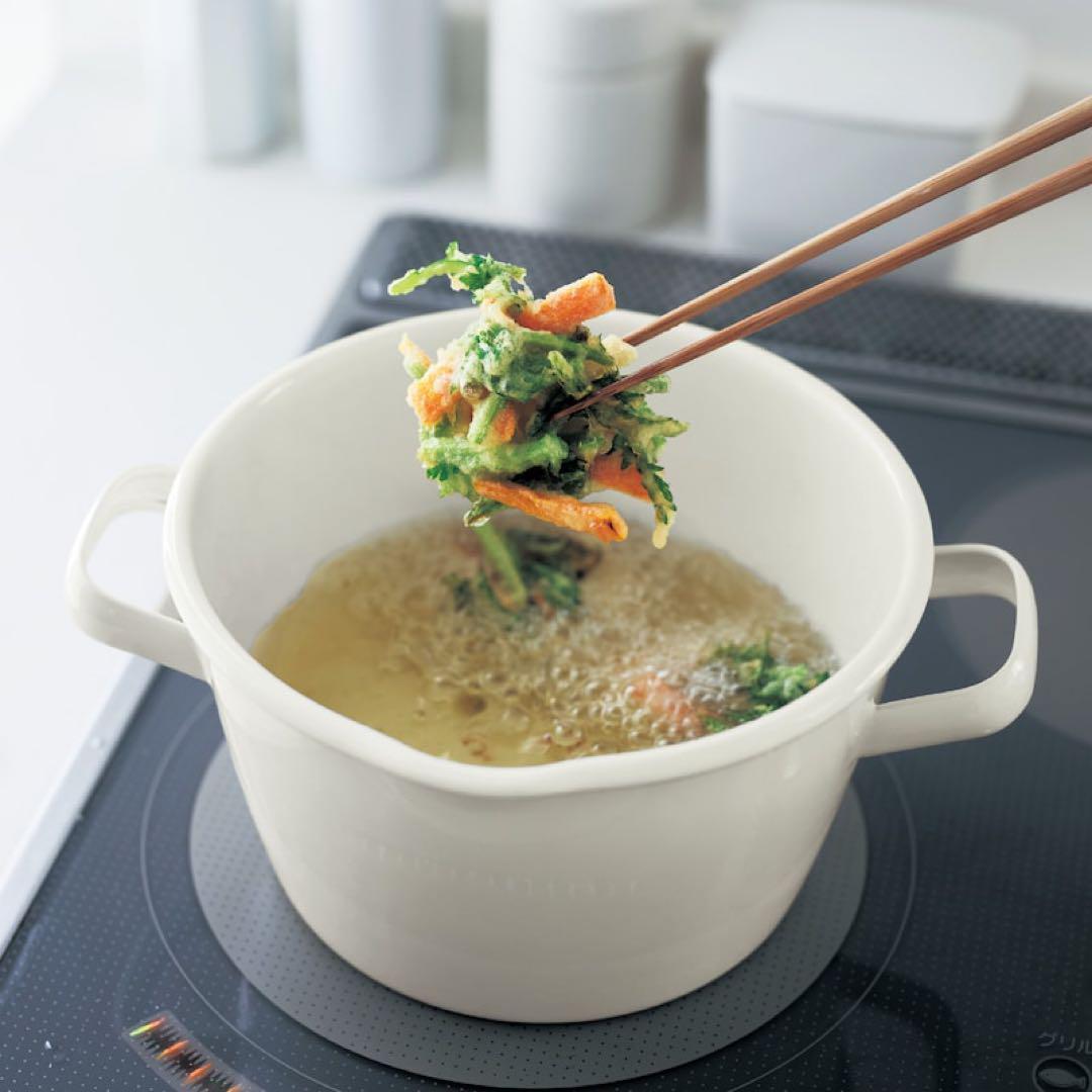 琺瑯　ホーロー　オイルポット　揚げ鍋　天ぷら鍋　日本製　ベルメゾン