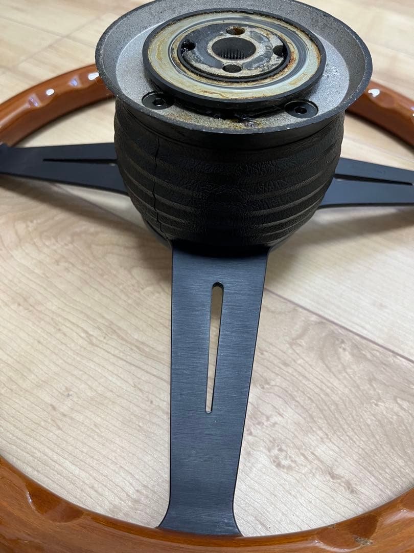 [希少]NARDI ナルディ　　　ハンドル