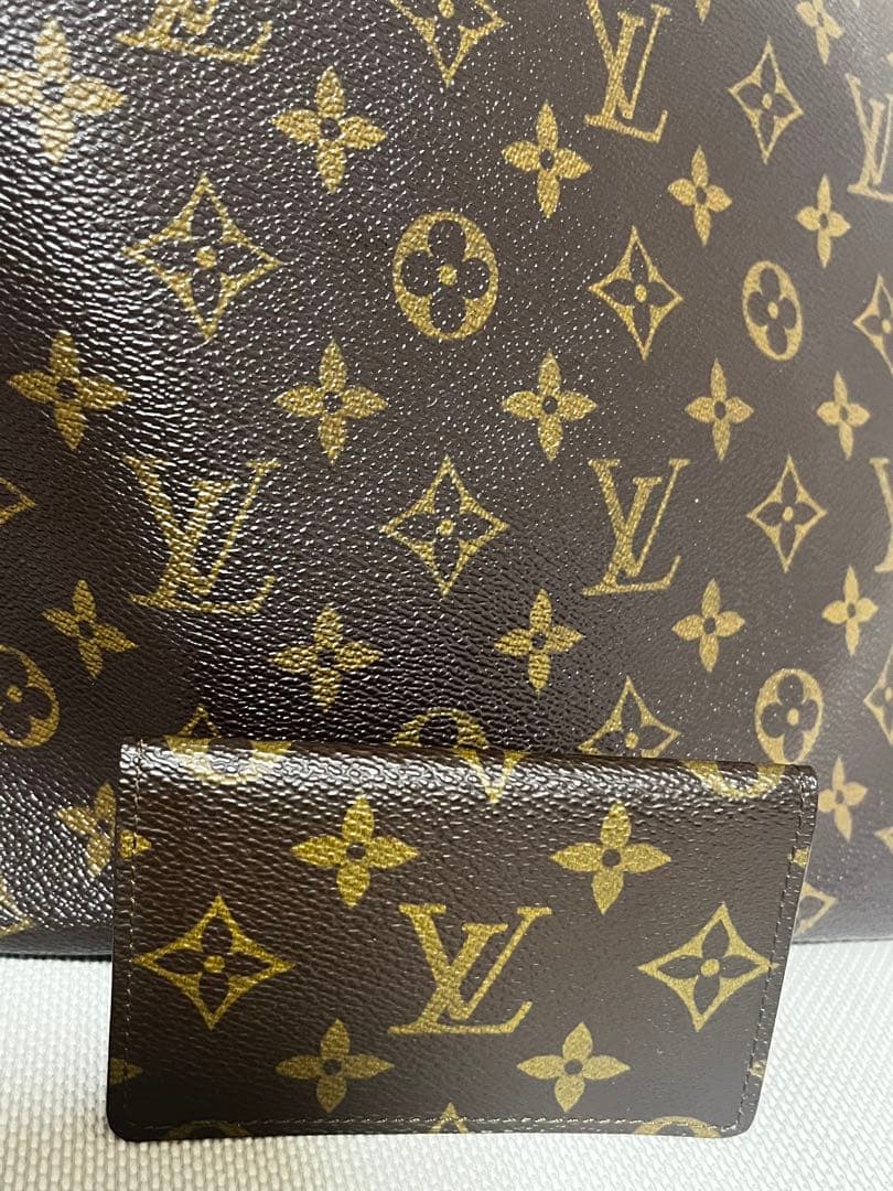美品 ルイヴィトン モノグラム 名刺ケース