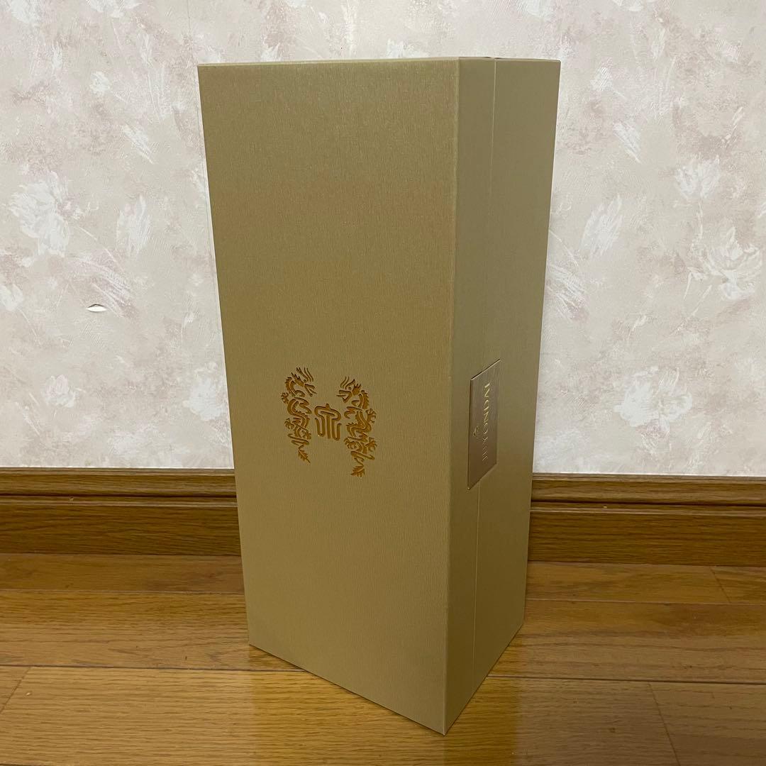 十四代 龍泉 隼　純米大吟醸 720ml 箱付き 未洗浄品 2025年【空瓶】