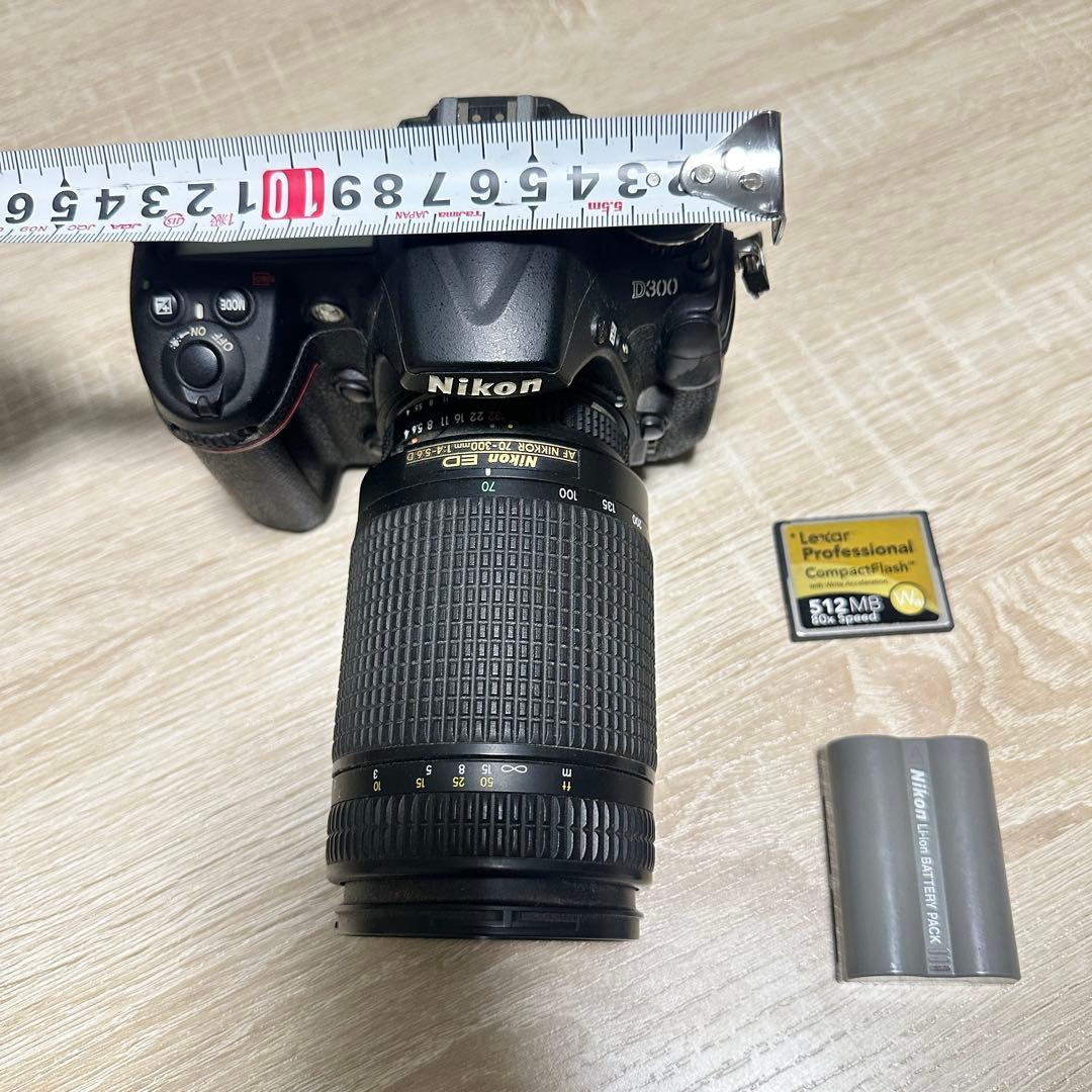Nikon D300 デジタル一眼レフ 本体