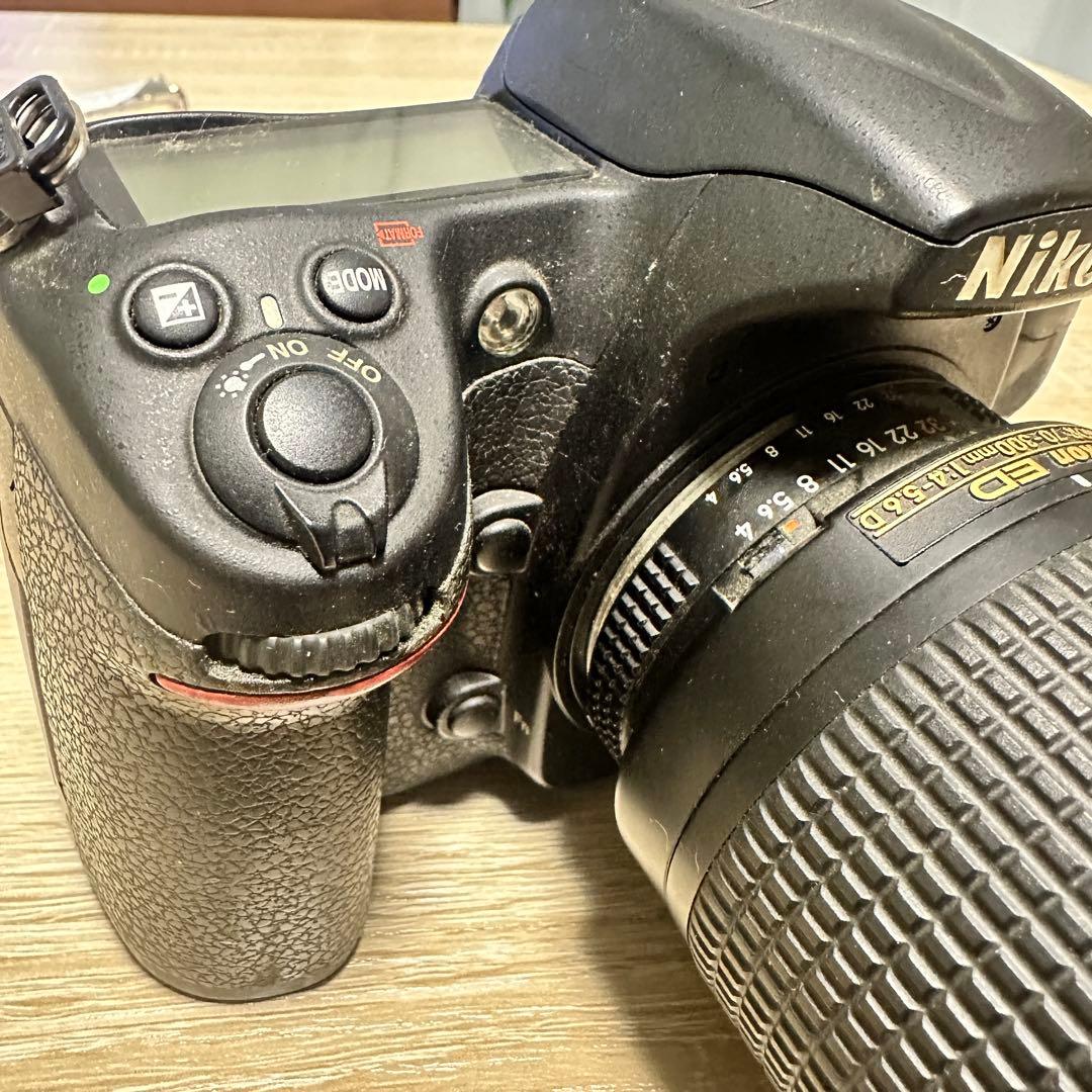 Nikon D300 デジタル一眼レフ 本体