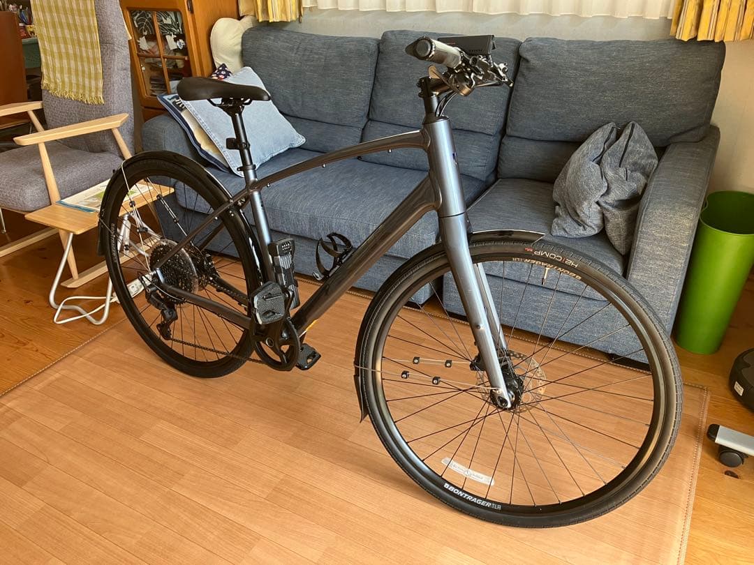 ボントレガー NCS フェンダーセット のみTREK FX3 Gen4に装着