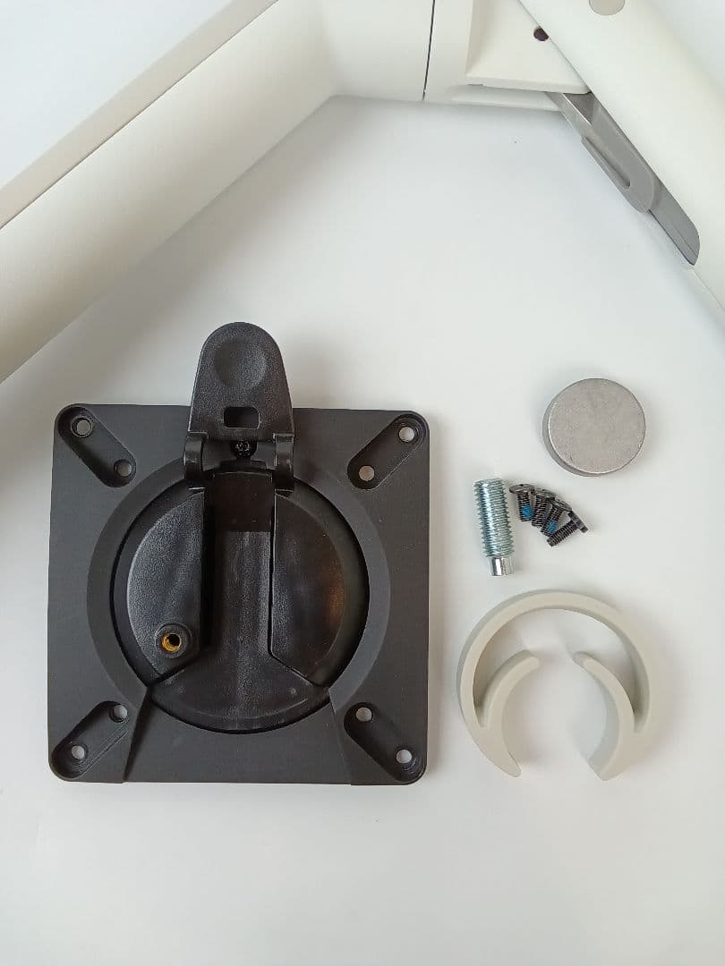 モニターアーム クランプ式 ホワイトCBS/ No.183