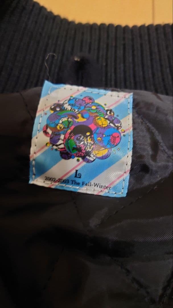 リボルバーREVOLVER スタジャン Lサイズ