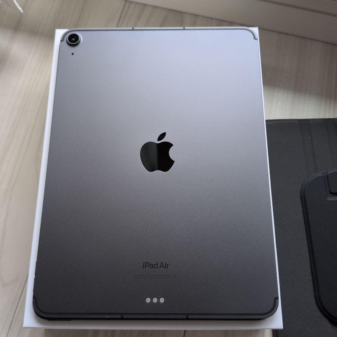 iPad Air 第5世代 Wi-Fi+Cellular 64GB SIMフリー