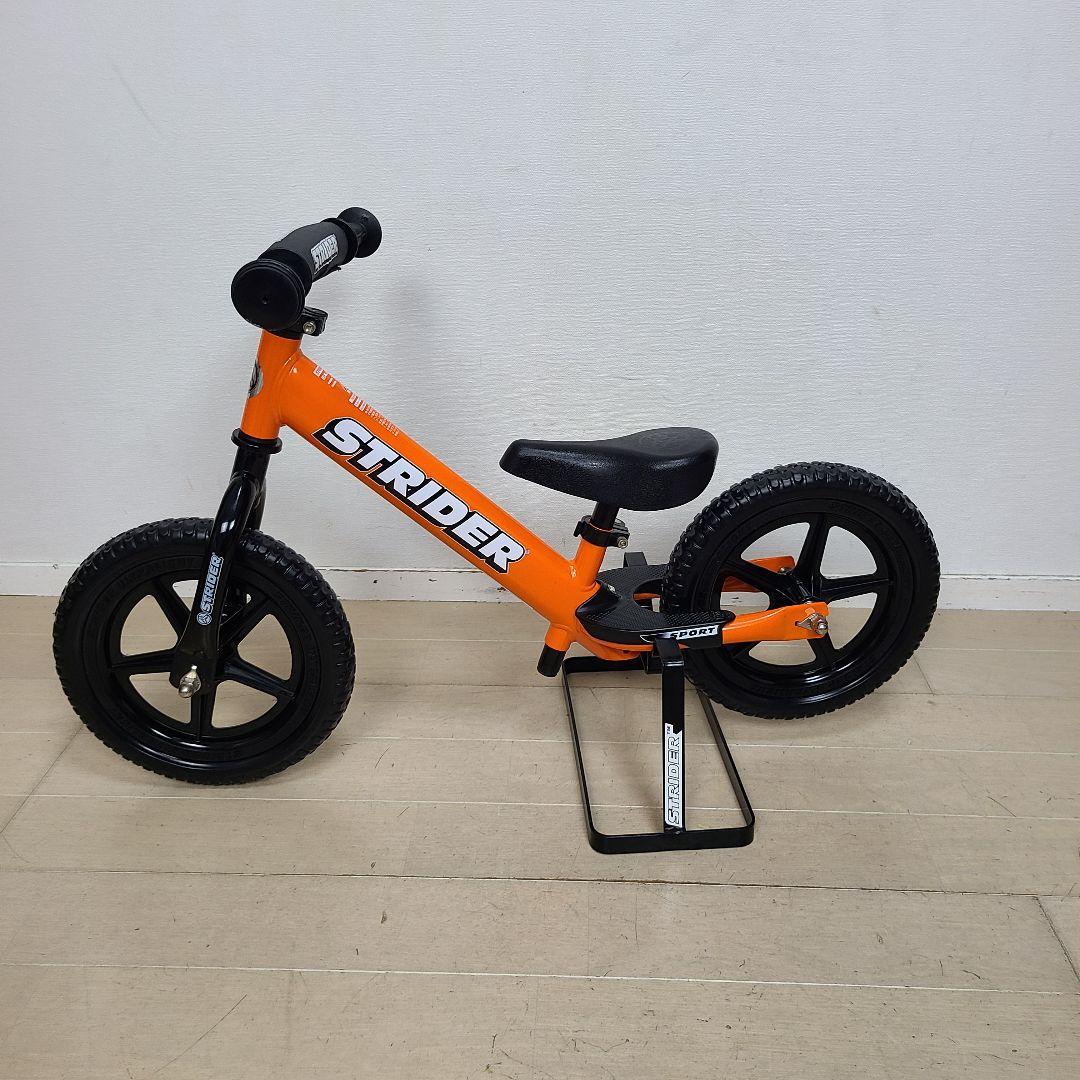 ま*り様 新品未使用　ストライダー STRIDER スポーツ SPORT 足蹴り