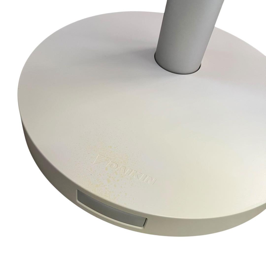 ダイキン 遠赤外線暖房 セラムヒート ERFT11ZS-W 2022年製