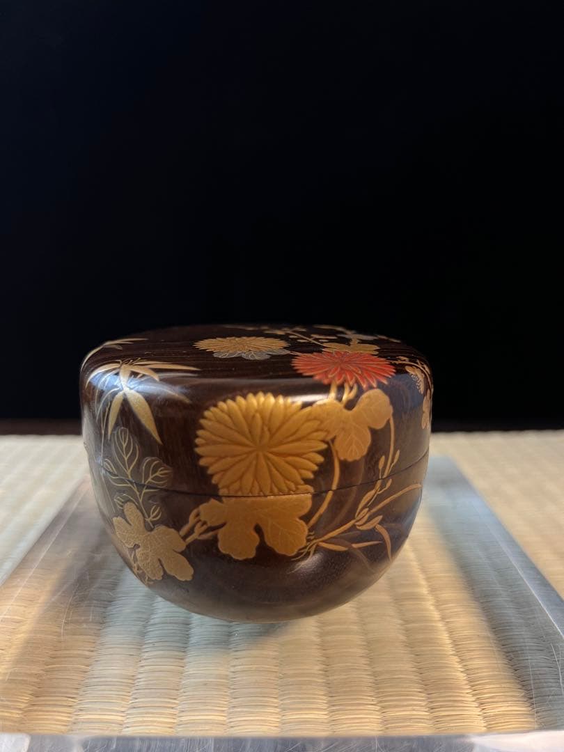 金箔装飾 木製 茶道具 棗　骨董　金蒔絵　共箱 香合 茶碗