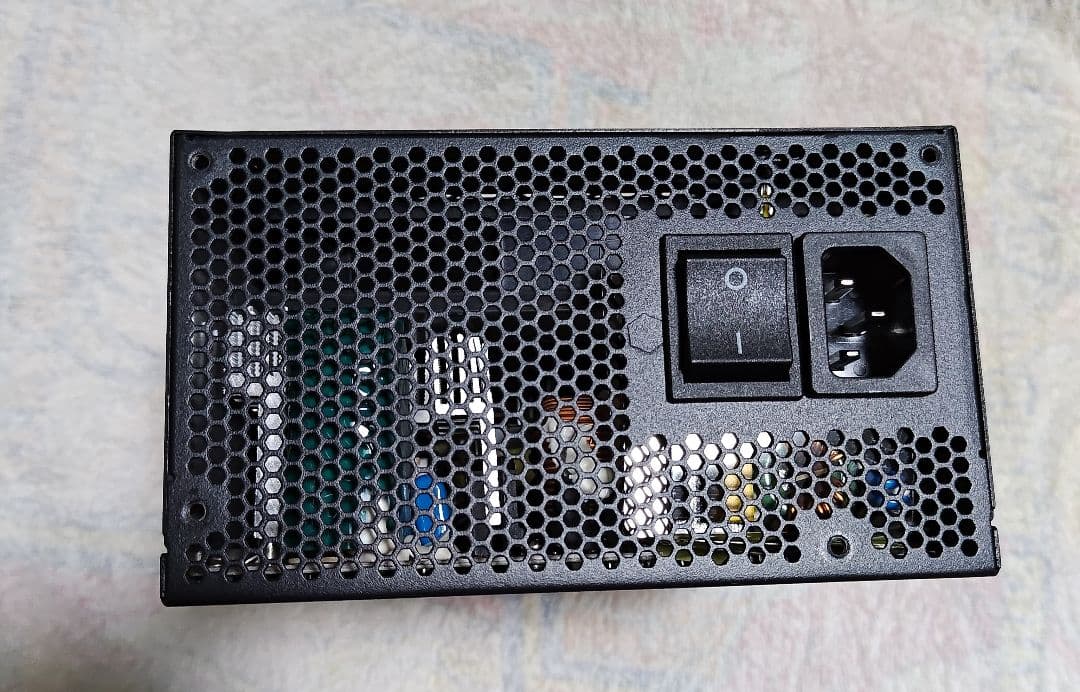 Cooler Master V1200 Platinum 電源ユニット