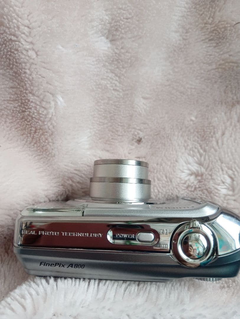 コンパクトカメラ