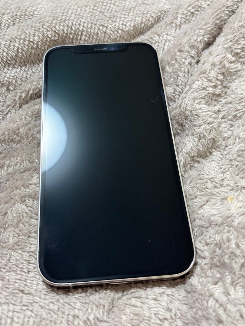 最終値下げ　iPhone12pro 白