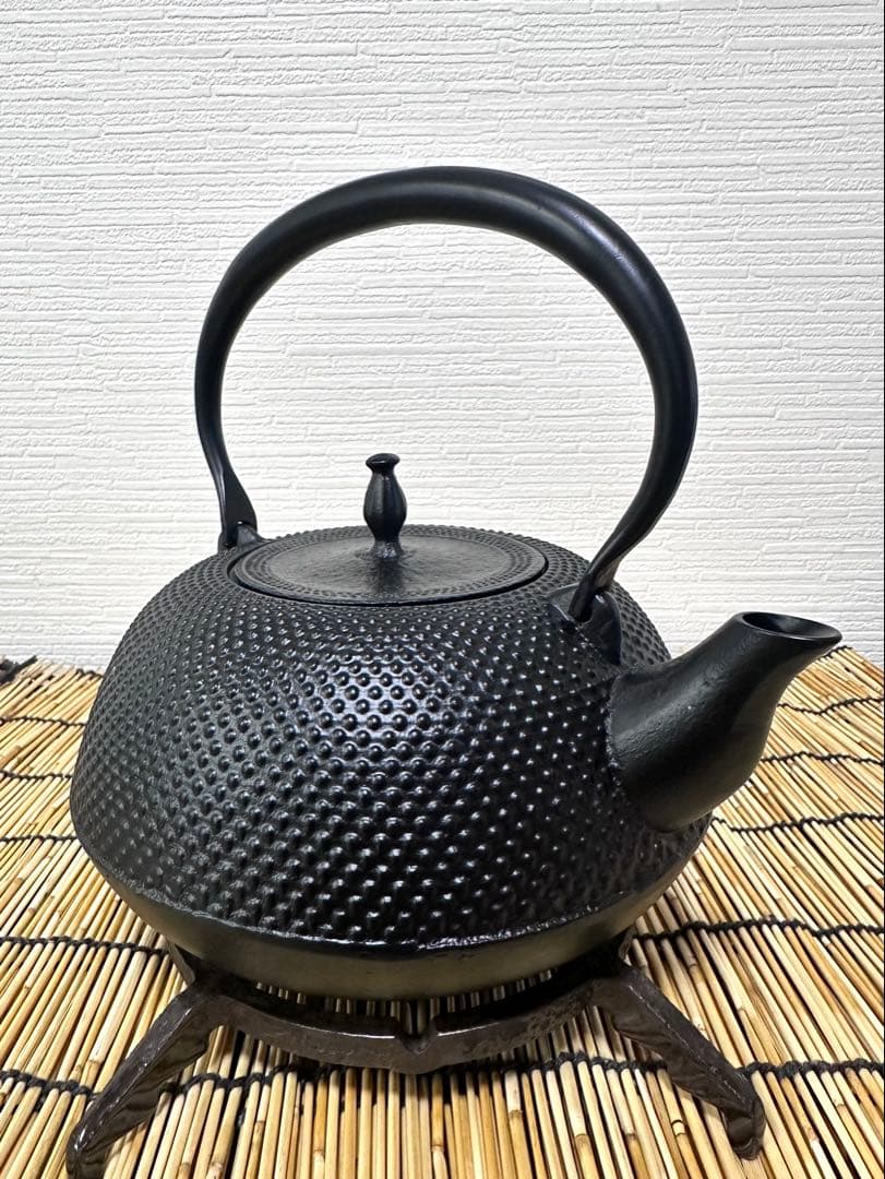 未使用品、供箱、栞付　南部文秀堂造　１５型 ＩＨ機器対応モデル　南部鉄瓶