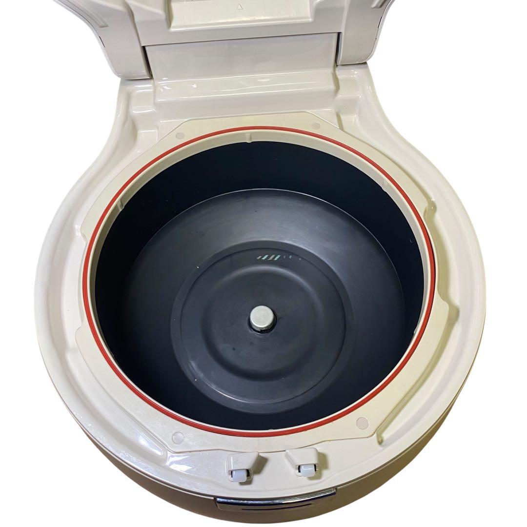 美品✨三菱【本炭釜 KAMADO】NJ-AW108-W 5.5合 炊飯器