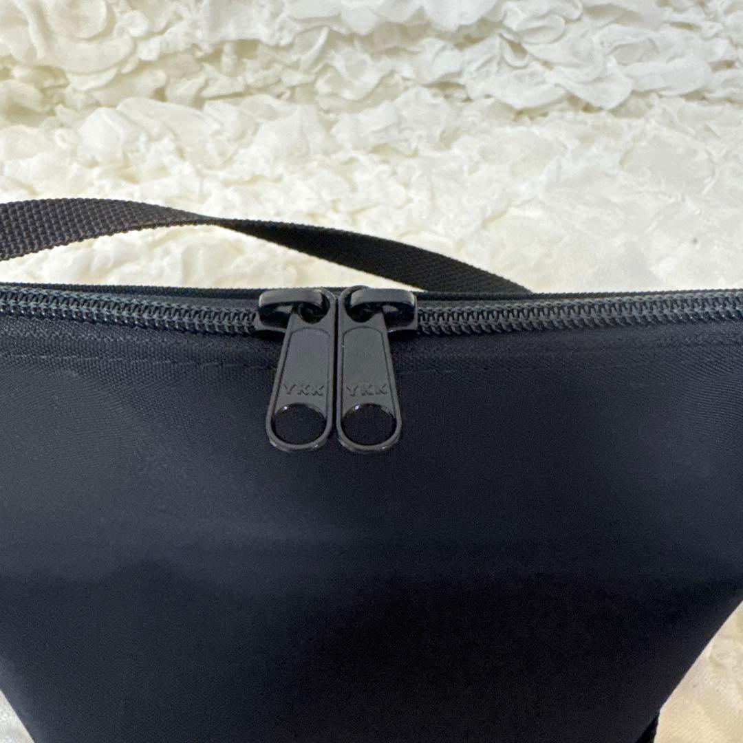 エルベシャプリエ 2885N ナイロン舟型ショルダーバッグS ノワール