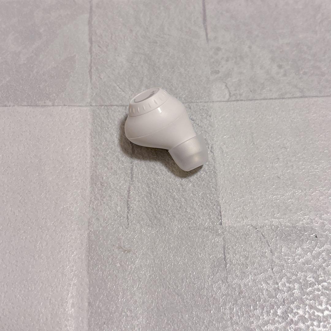 ☆充電式 集音器 音声拡聴器 イヤホンタイプ 耳穴式 左右両用耳 ホワイト