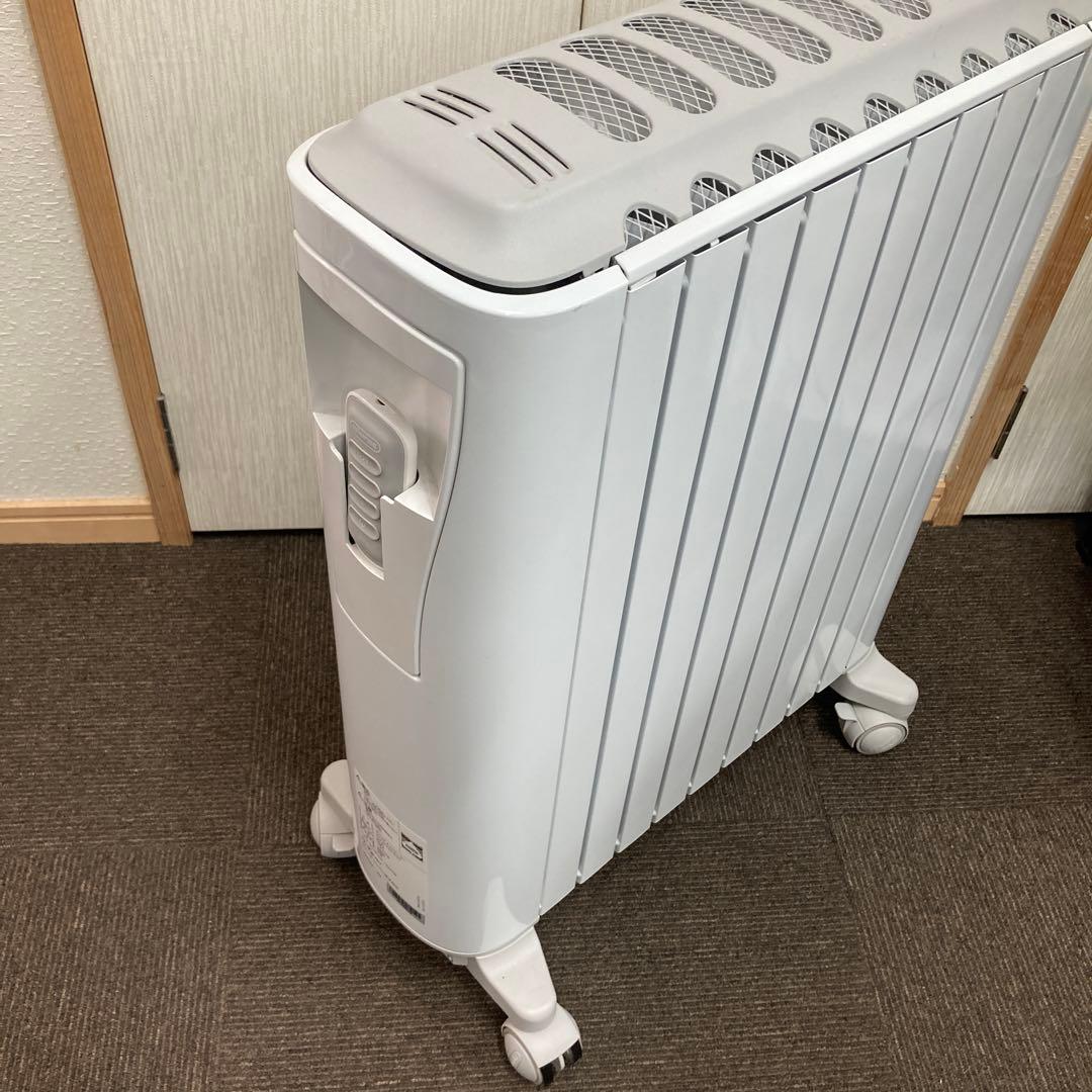 DeLonghi デロンギ ベルカルド オイルヒーター 10-13畳用