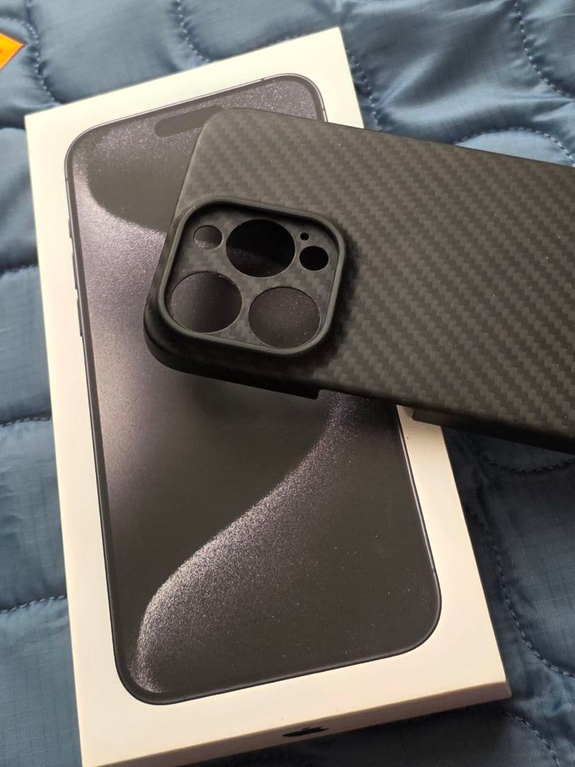 iPhone 15 Pro Max 256GB 　SIMフリー