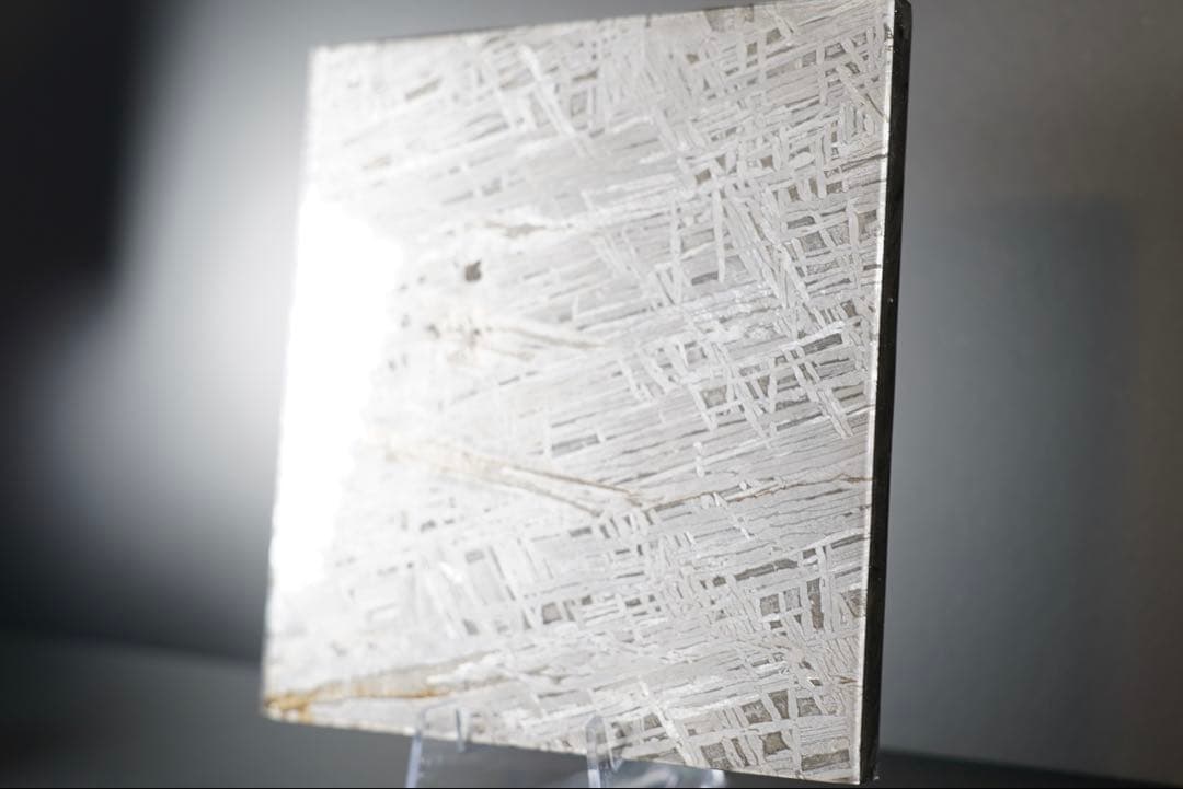 【BIG サイズ】アルタイ隕石 スライス 500g ウィドマンシュテッテン構造