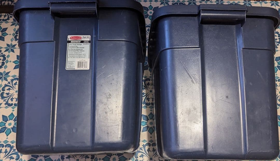 その他 Rubbermaid RoughneckStorage Box, 18 gal