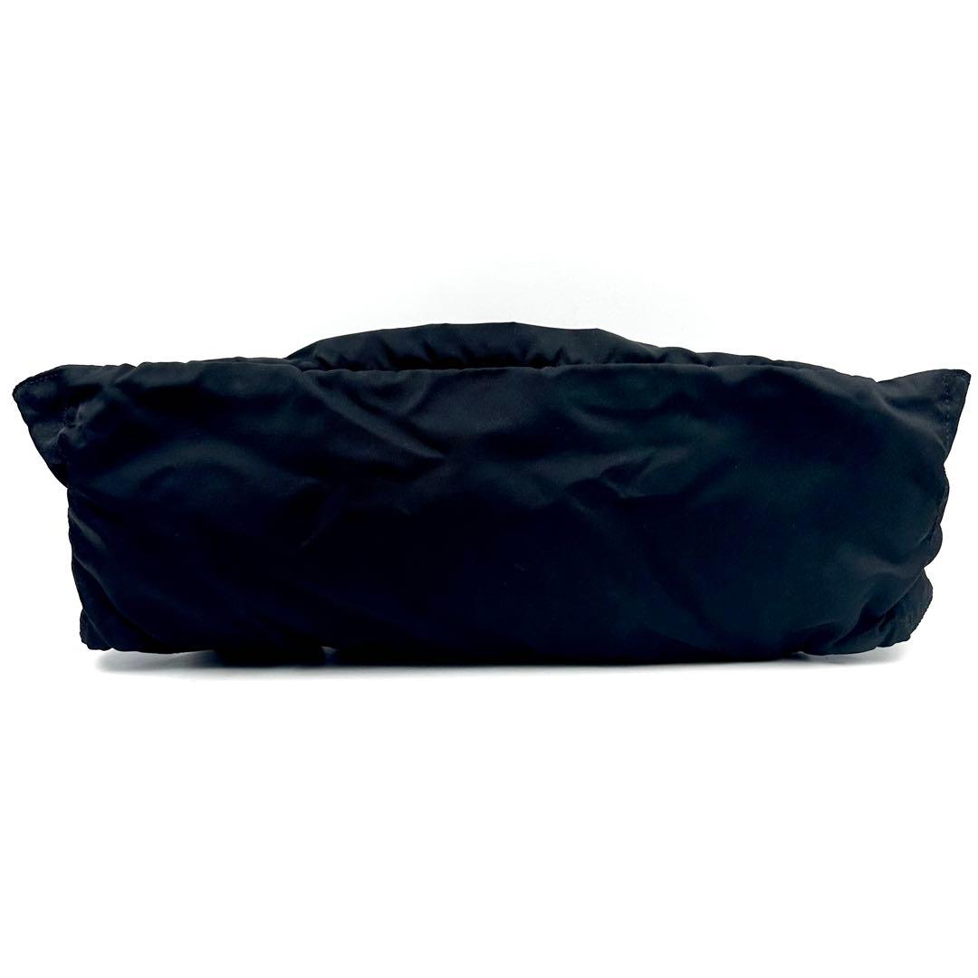 《極美品》ギャランティ付PRADA 三角ロゴ ナイロンクロスボディ ボディバッグ