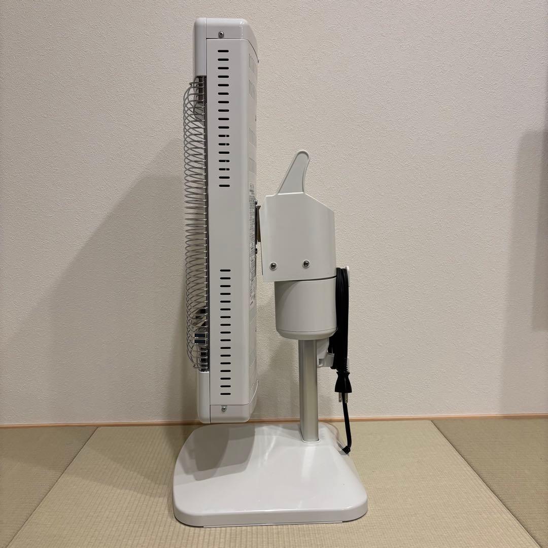 コロナ　コアヒート　遠赤外線ストーブ　電気ストーブ（2021年式）