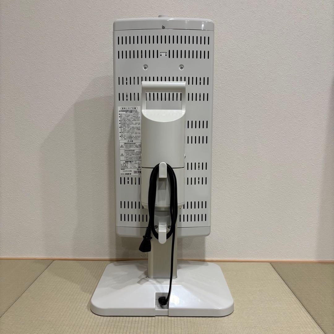 コロナ　コアヒート　遠赤外線ストーブ　電気ストーブ（2021年式）