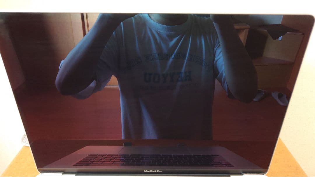 MacBook Pro 16インチ Core i7 16GB 512GB