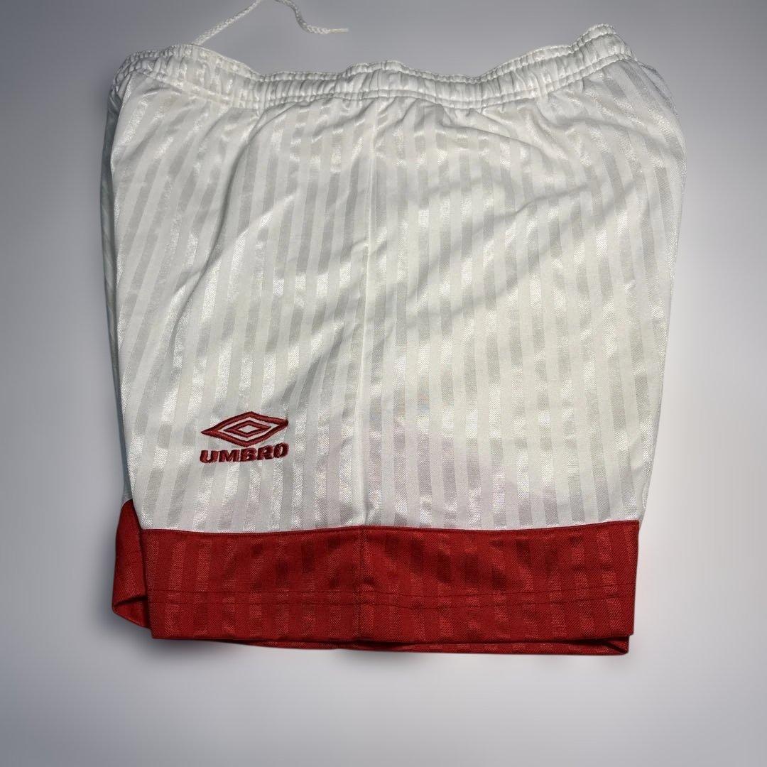 【極美品/希少】90s UMBRO シャドーストライプ サッカーパンツ白赤L相当