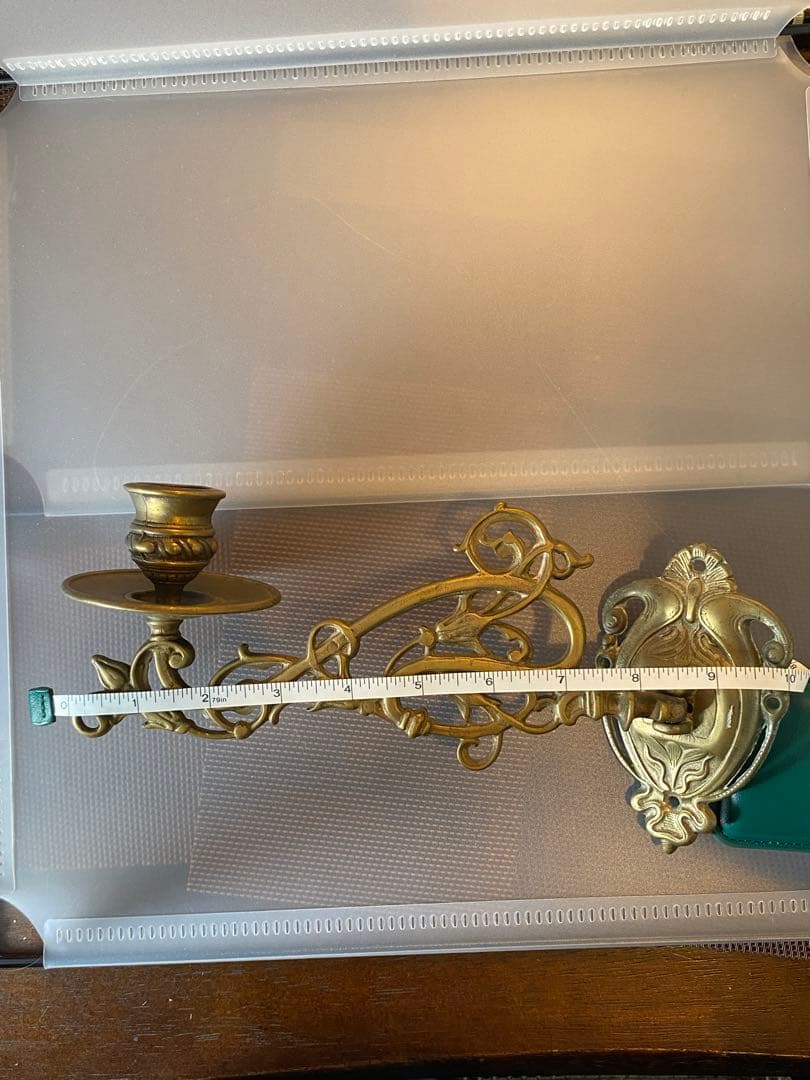 イギリスアンティーク真鍮製装飾キャンドルホルダー