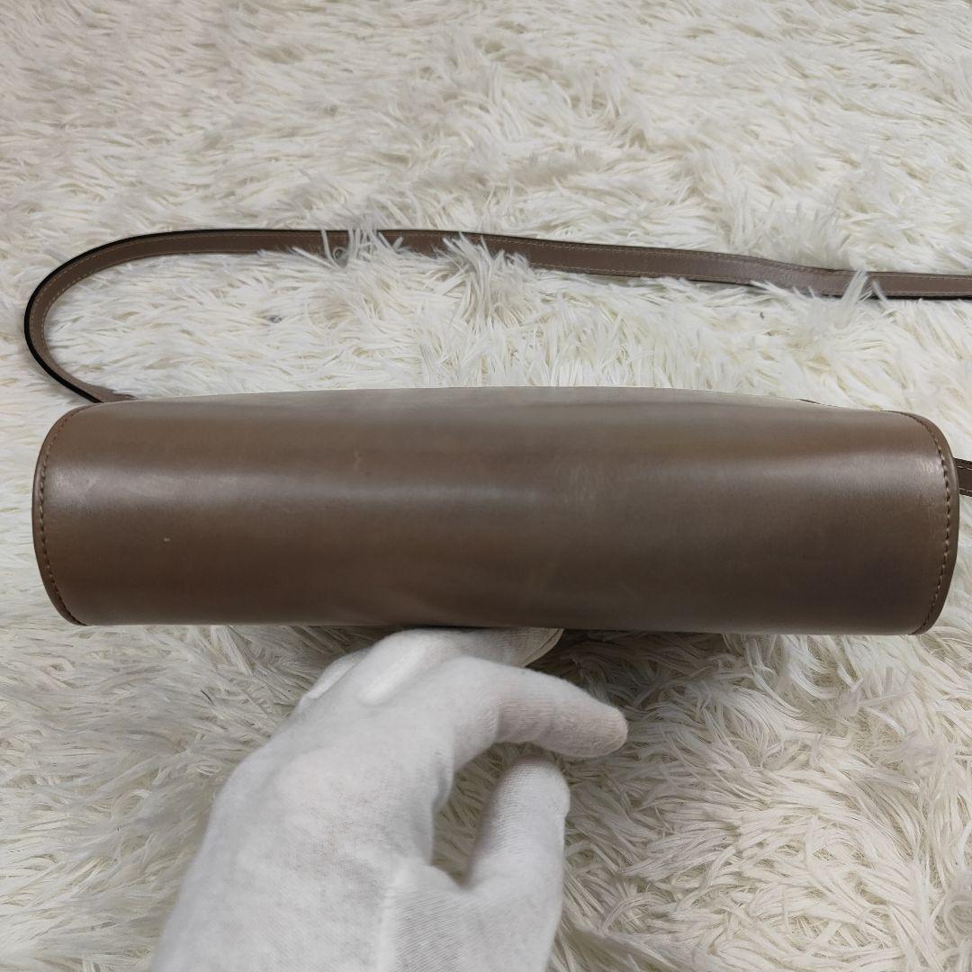 本日限定価格　セリーヌ　ショルダーバッグ　トリオンフ金具　2way　レザー