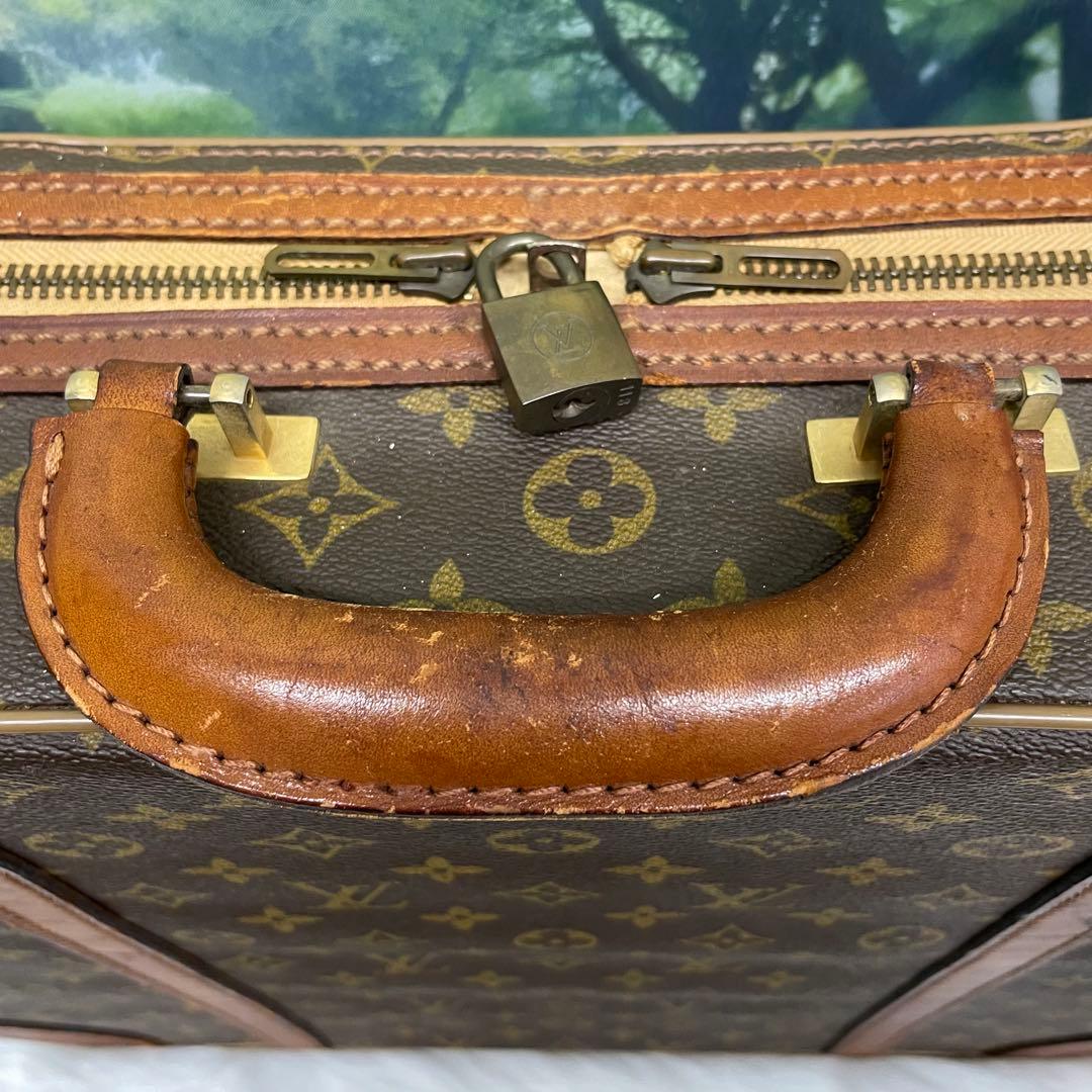 LOUIS VUITTON 希少　モノグラム　ストラトス　レア　トランク